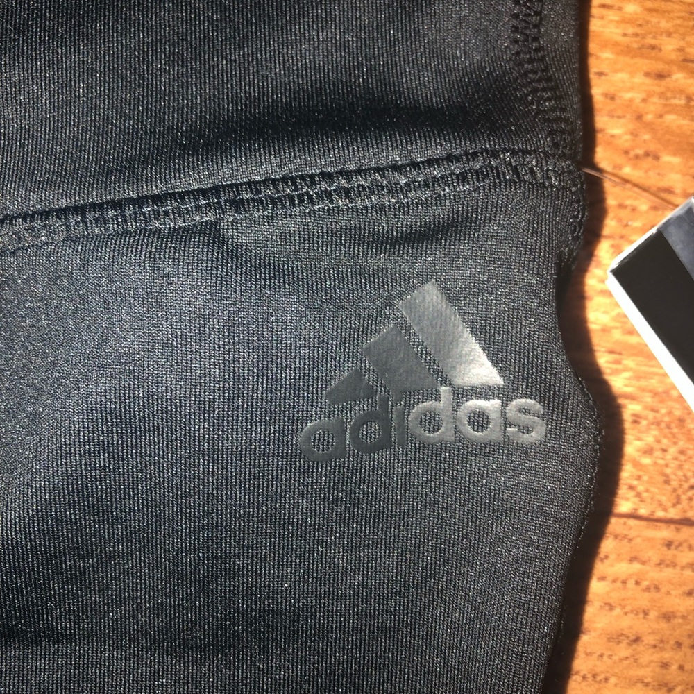 Adidas 3/4 crop leggings size Med - Picture 6 of 7